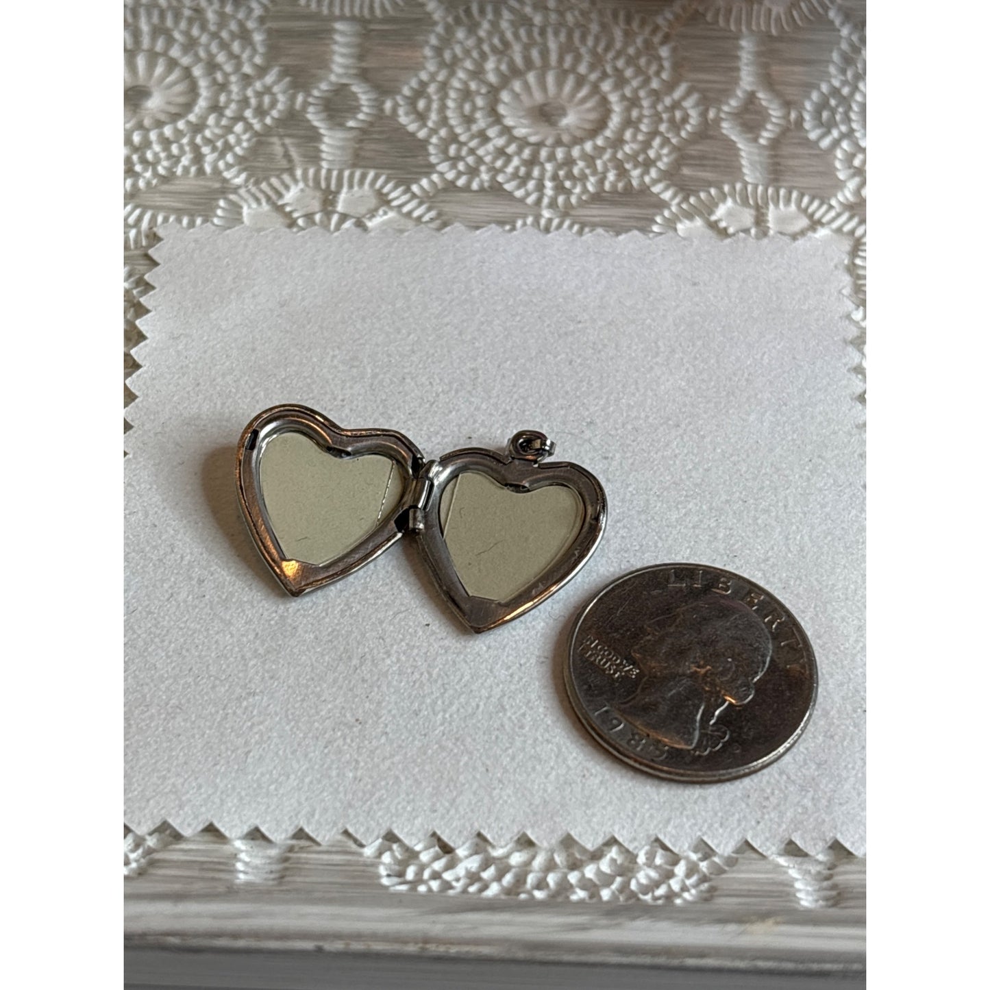 Photo Memory Locket: Sterling Silver Grandma Pink Green Accents