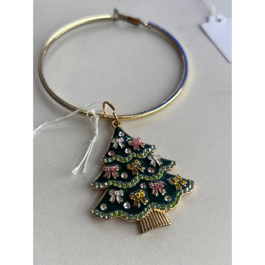 Wine Bottle Charm Bracelet With Christmas Tree Pendant - Gold & Green Accents For Festive Decor