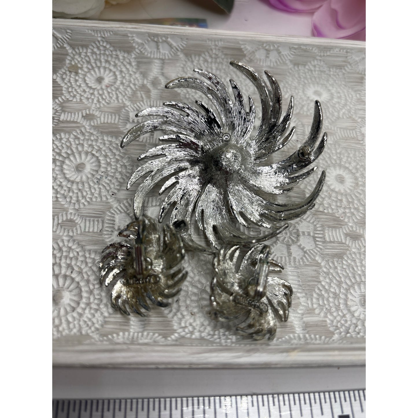 Vintage Sarah Coventry Silver-Tone Brooch Earrings Set Faux Pearl Accents - Missing Pin Tarnish Present