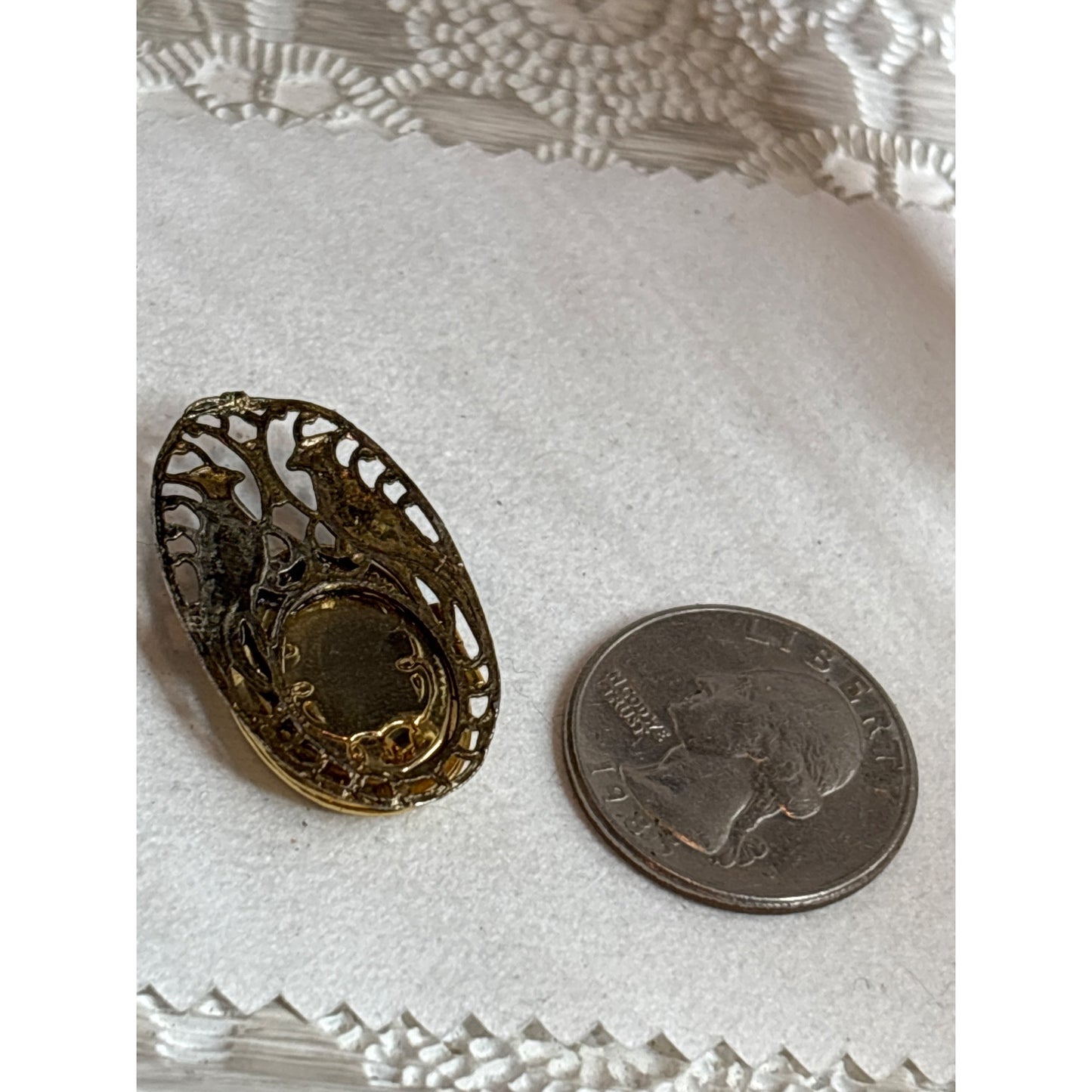Vintage Gold & Brass Oval Locket Pendant With Filigree Deer Design In Gift Box