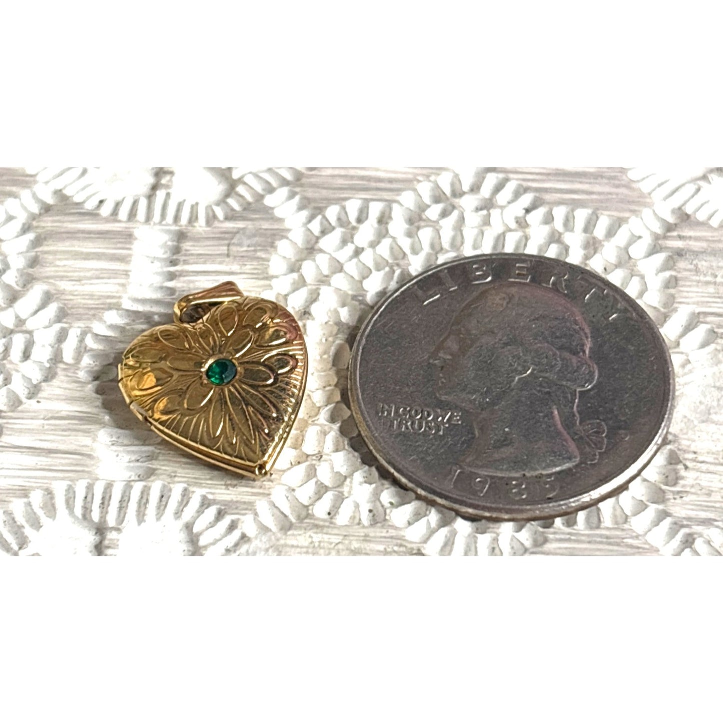 Memory Keepsake: Gold Heart Locket Green Stone Engraving