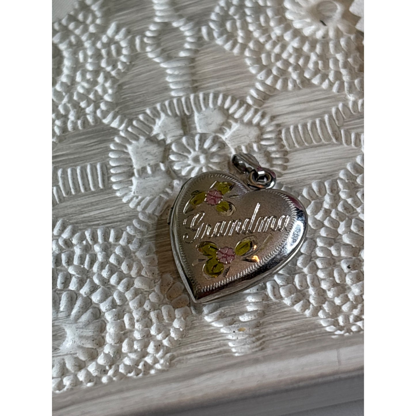 Photo Memory Locket: Sterling Silver Grandma Pink Green Accents