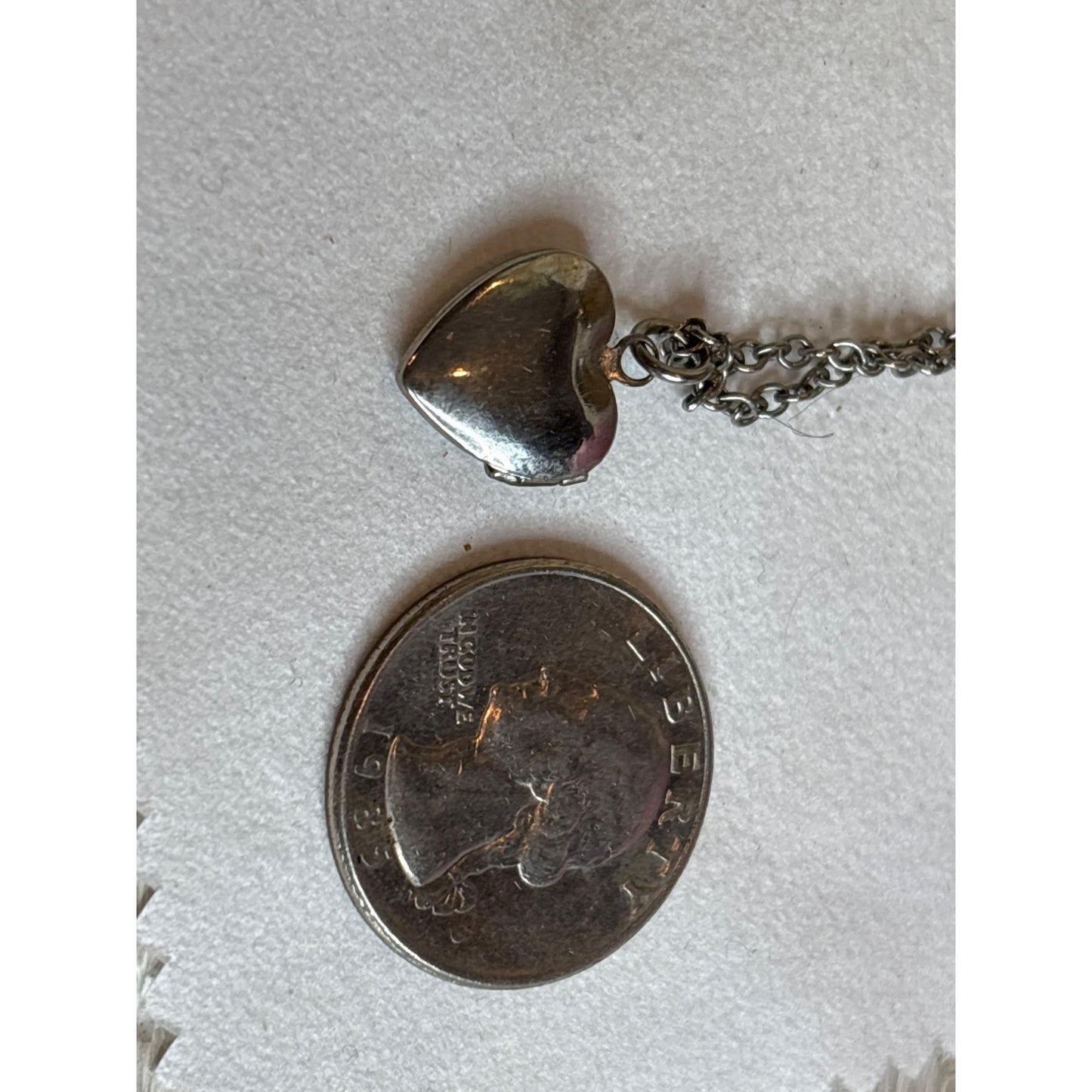 Photo Locket: Vintage Heart Floral Design Necklace Doll