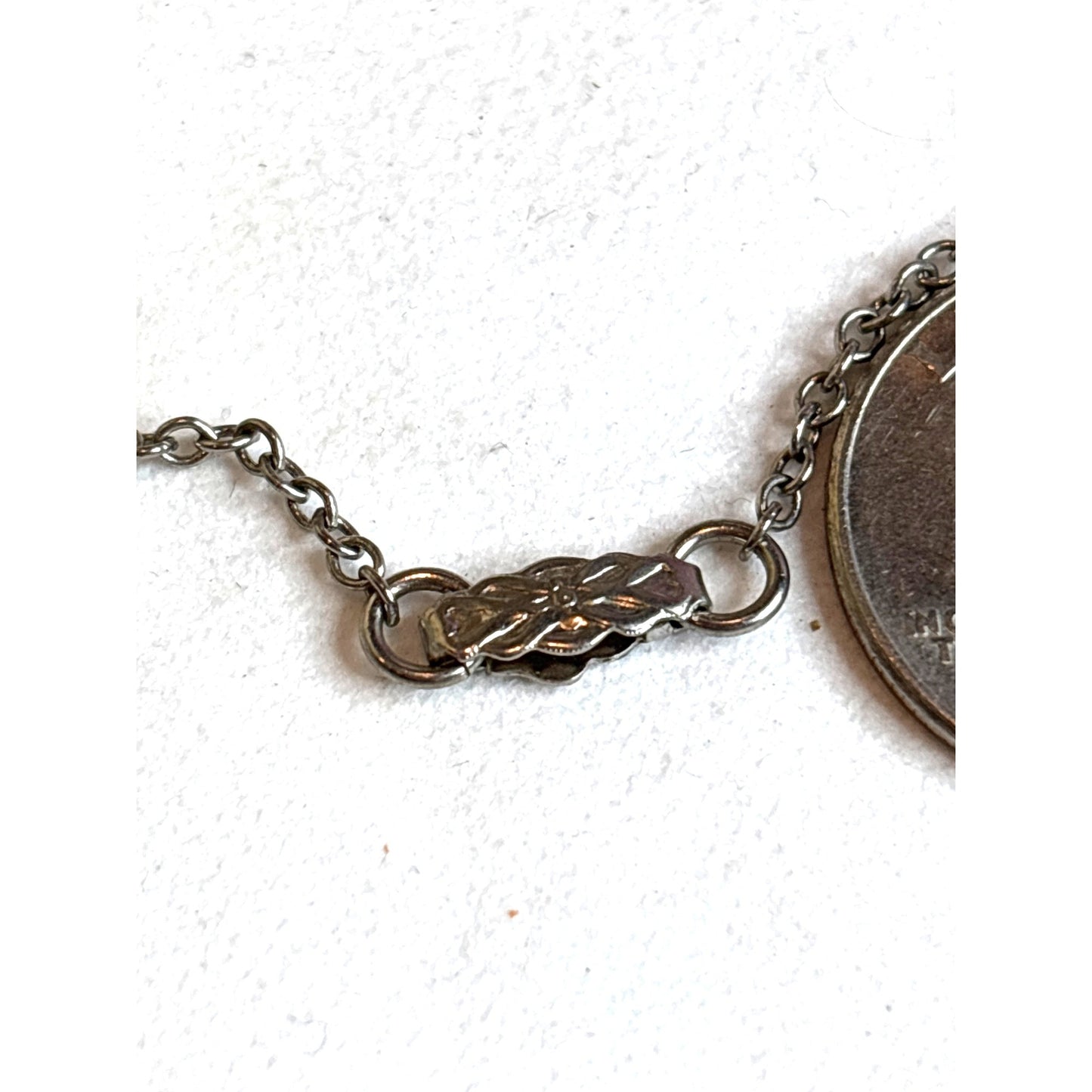 Photo Locket: Vintage Heart Floral Design Necklace Doll