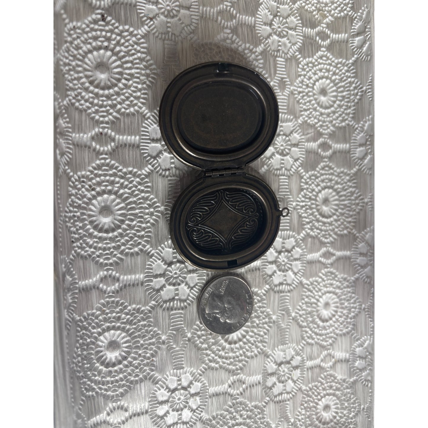 Vintage Religious Pendant Locket For This Child Prayed 1 Samuel 1:27 Inspirational Keepsake