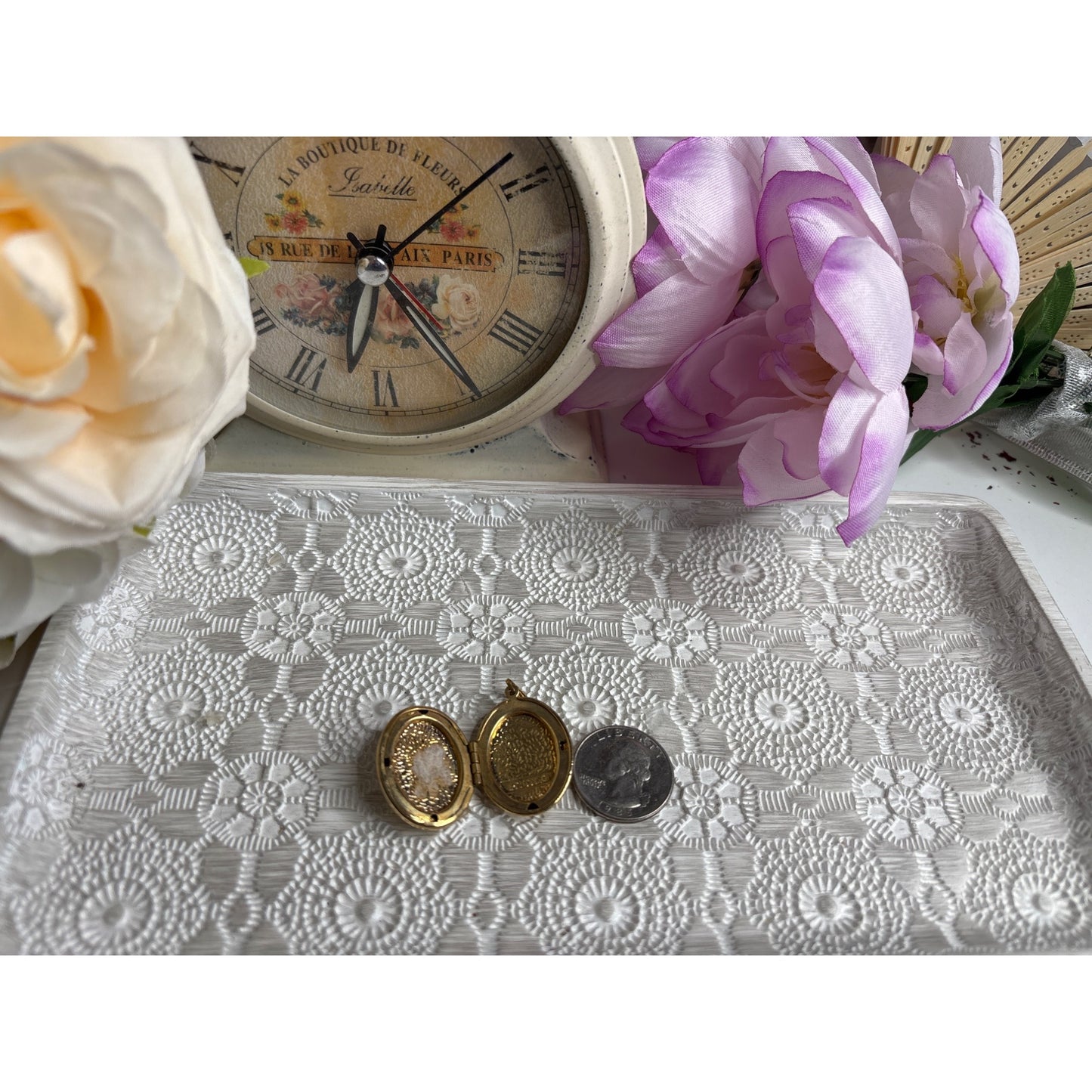 Precious Moments: Gold-Plated Oval Locket Painted Angel Cloud Halo Prayer