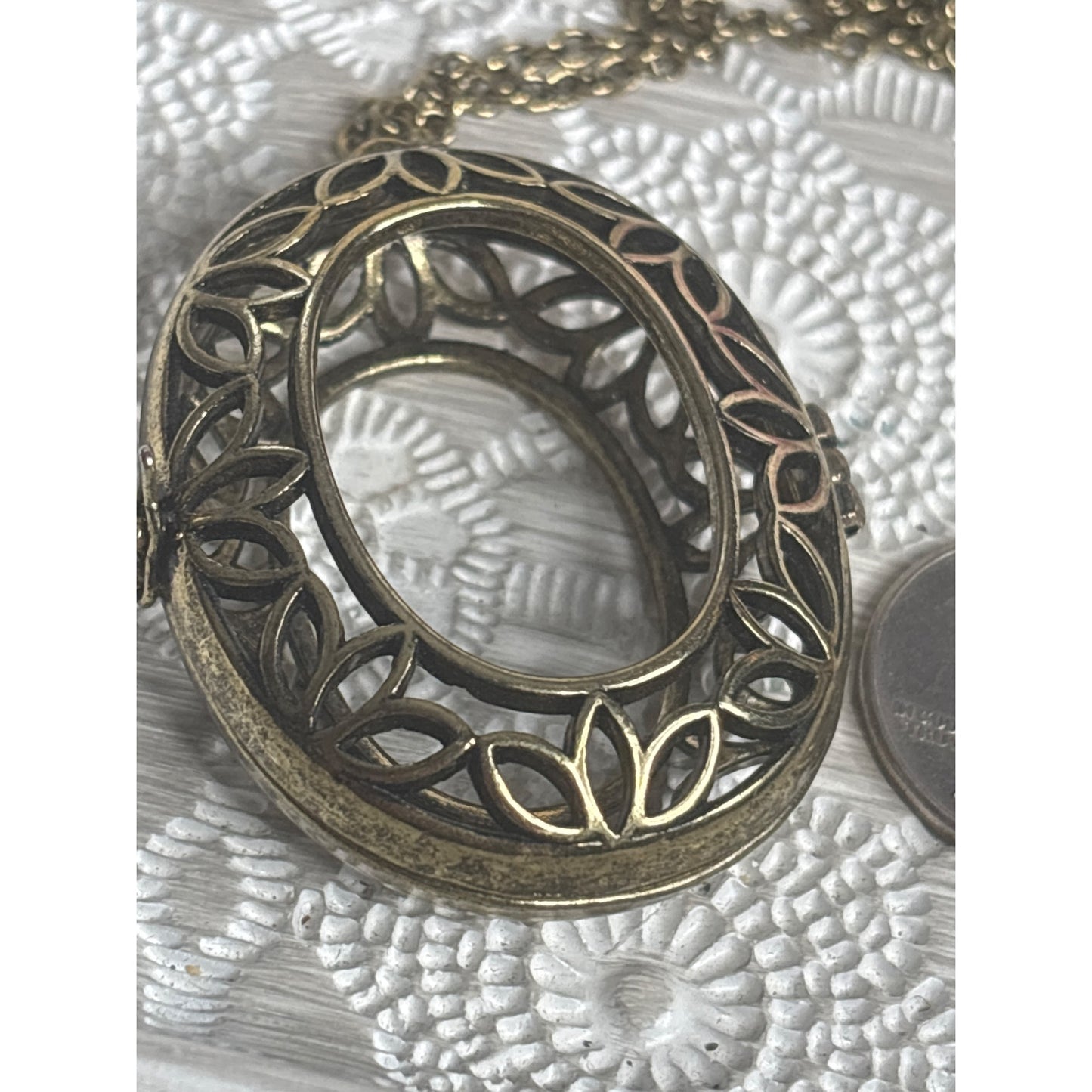 Vintage Brass Oval Filigree Locket Pendant Necklace