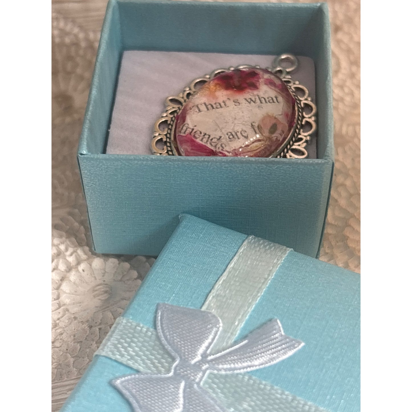 Handmade Silver Pendant With Dried Flowers & "Thats What Friends Are For" Quote