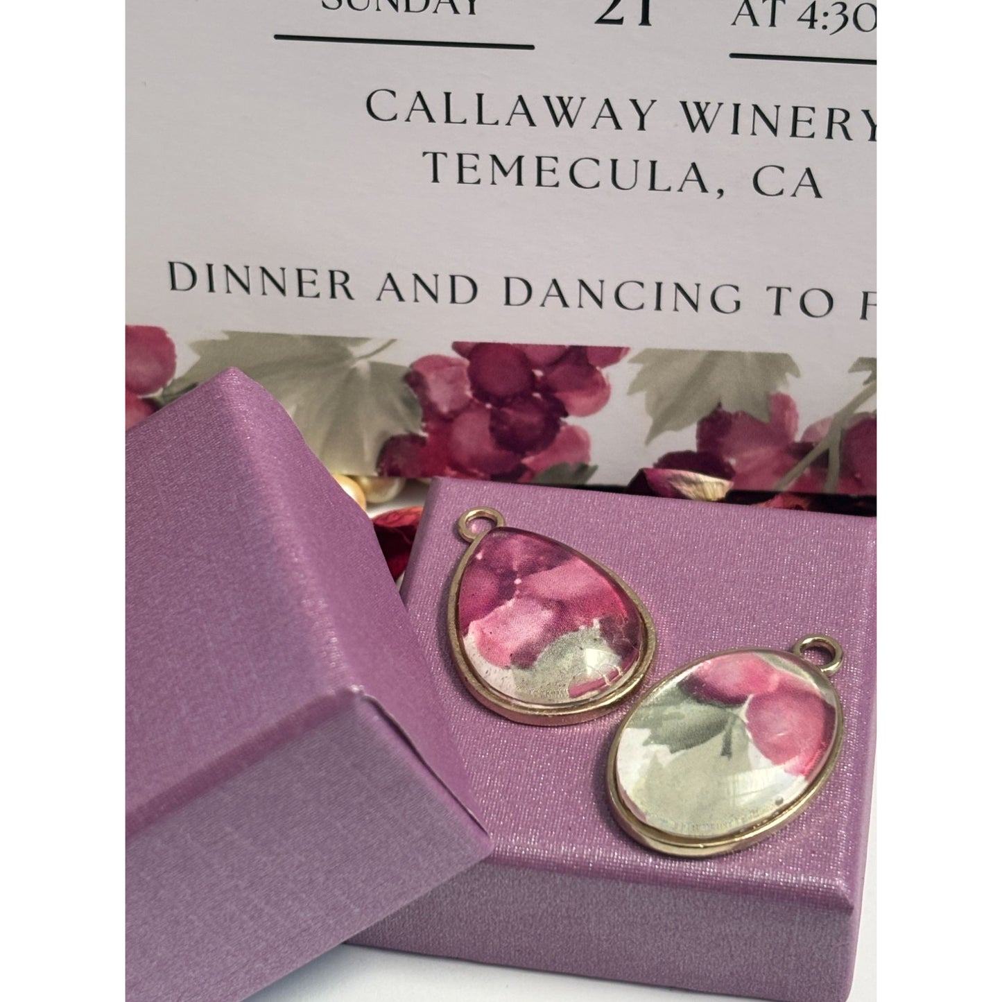 Custom Wedding Invitation Keepsake Pendant – Personalized Paper Jewelry with Dried Flower Accent – Reimagined Memories
