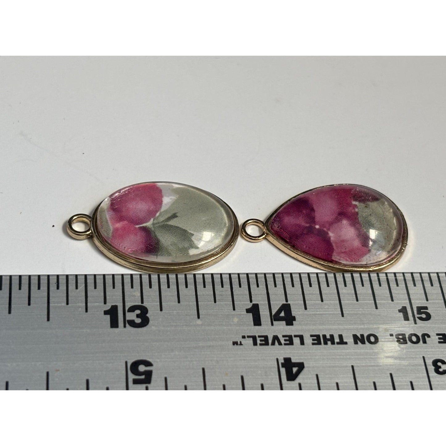 Custom Wedding Invitation Keepsake Pendant – Personalized Paper Jewelry with Dried Flower Accent – Reimagined Memories