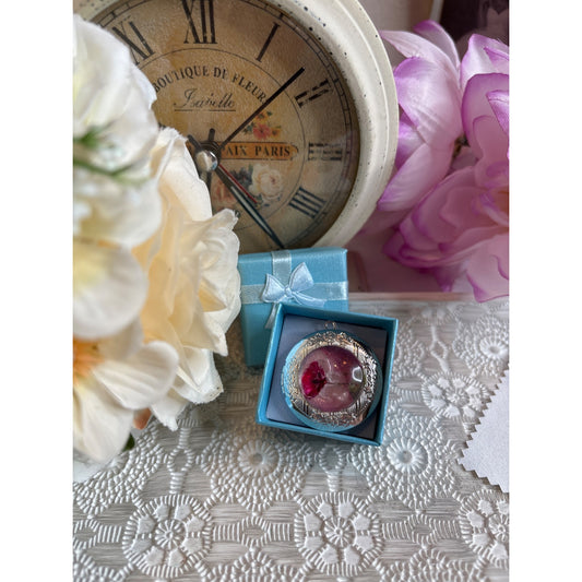 Vintage Silver Round Locket With Dried Pink/Red Flower Centerpiece